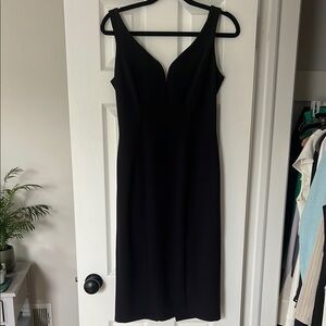Donna Morgan Black Sheath Midi Dress V-Neck Sleeveless